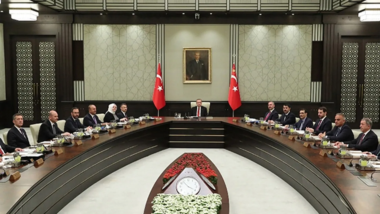 Kabine yarın Beştepe&rsquo;de toplanıyor: G&uuml;ndemde İran gerilimi, Suriye ve ekonomi var