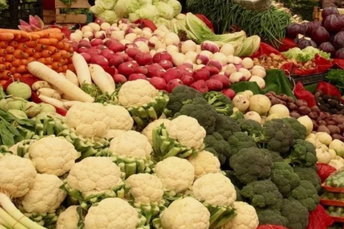 &Uuml;retici ve market fiyat farkında karnabahar ve marul zirvede