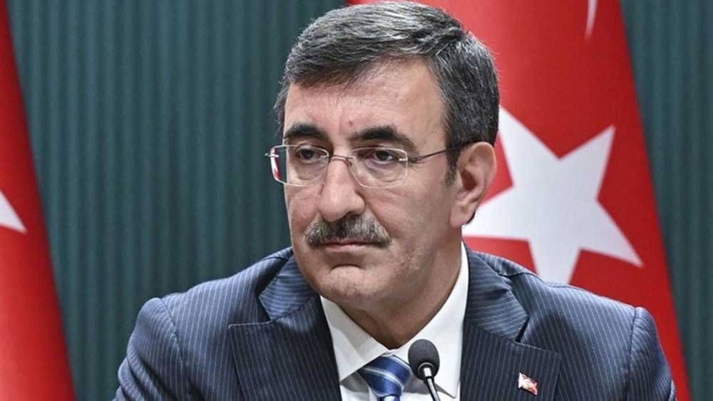 Cevdet Yılmaz: Türkiye'yi büyüten tüm işçi ve emekçi kardeşlerimize gönülden teşekkür ediyorum
