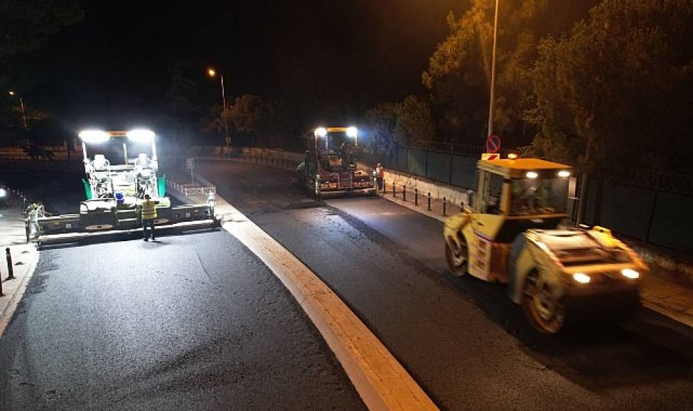 İBB, İstanbul'un Yollarını Yenilemeye Devam Ediyor