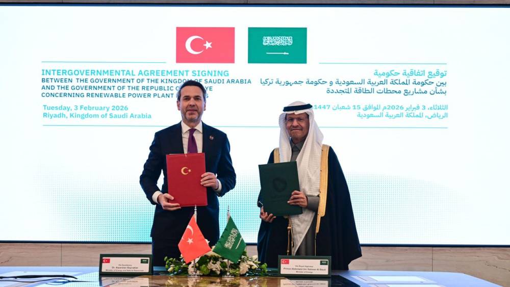 T&uuml;rkiye ile Suudi Arabistan arasında 2 milyar dolarlık enerji yatırımı anlaşması imzalandı