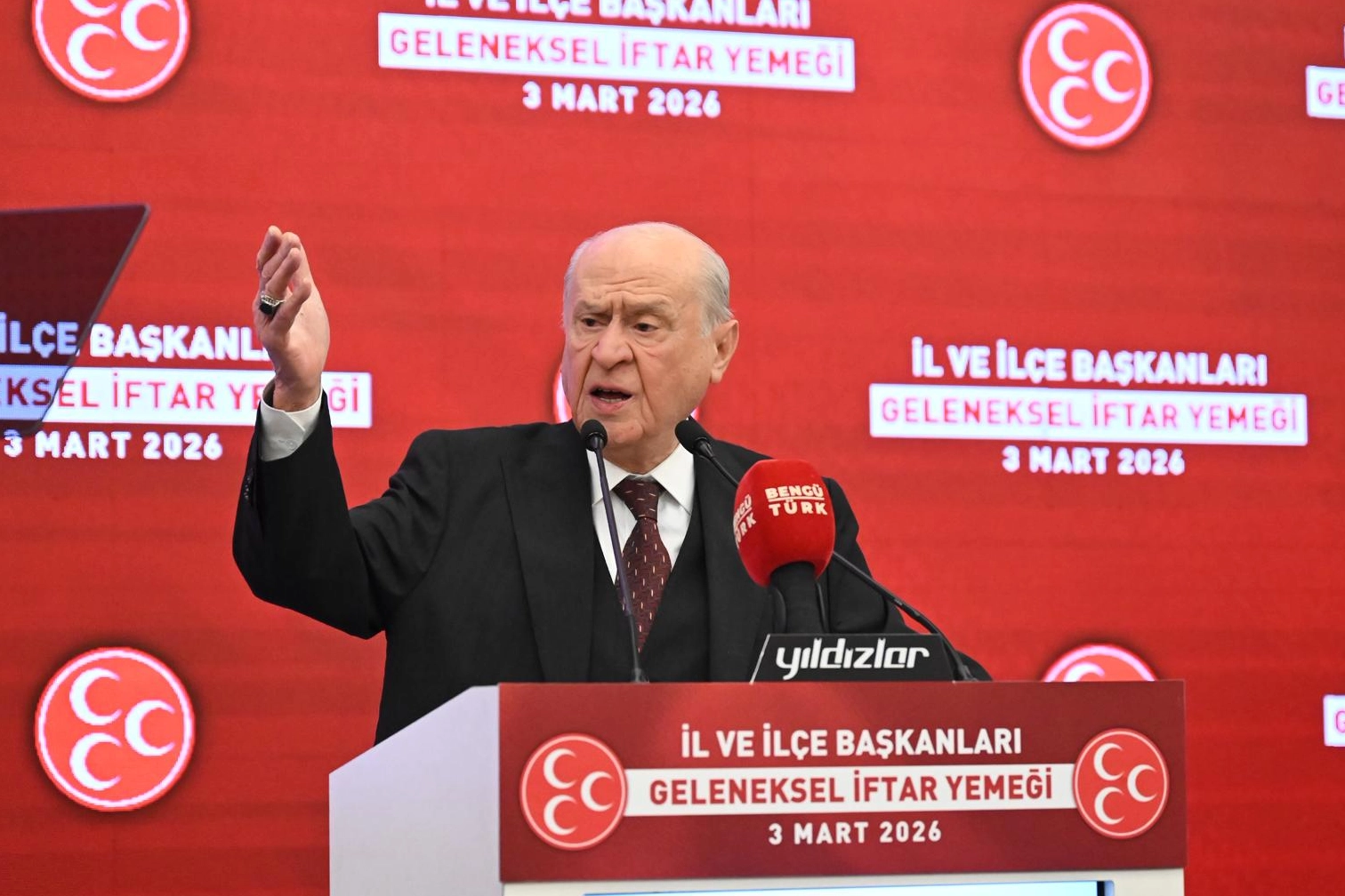 Bah&ccedil;eli&rsquo;den teşkilatlara 'biriz, diriyiz, kardeşiz' mesajı... Ter&ouml;rs&uuml;z T&uuml;rkiye'den geri adım yok