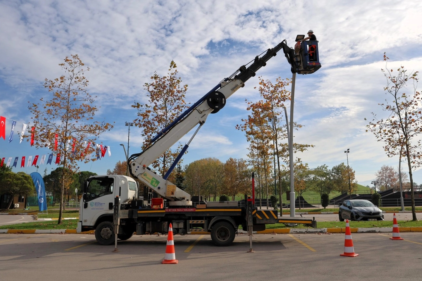 İzmit Sekapark&rsquo;ta akıllı aydınlatma sistemi devrede