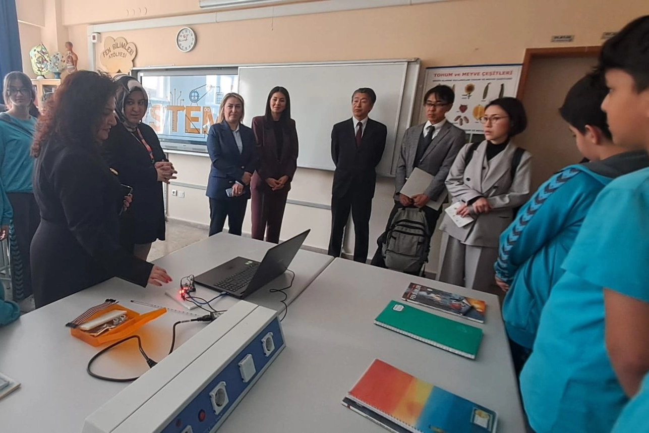 Japon eğitim heyeti, T&uuml;rkiye&rsquo;nin PISA başarısı i&ccedil;in MEB'i ziyaret etti