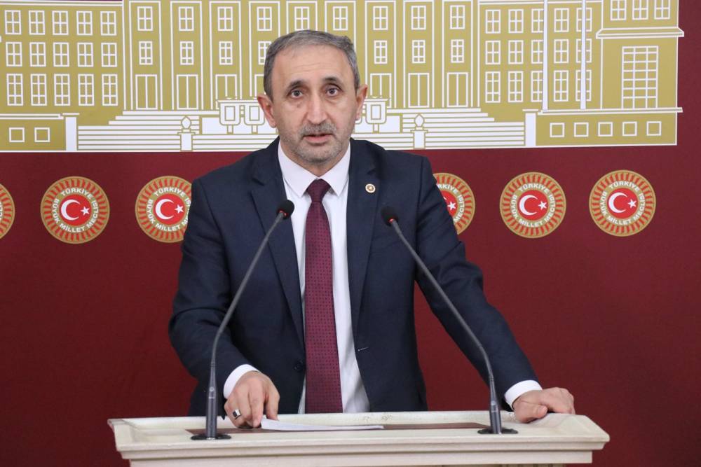 H&Uuml;DA PAR Milletvekili Demir, &lsquo;sahte bayrak&rsquo; operasyonlarına dikkat &ccedil;ekti: Siyonistlerin oyununa gelmeyelim!