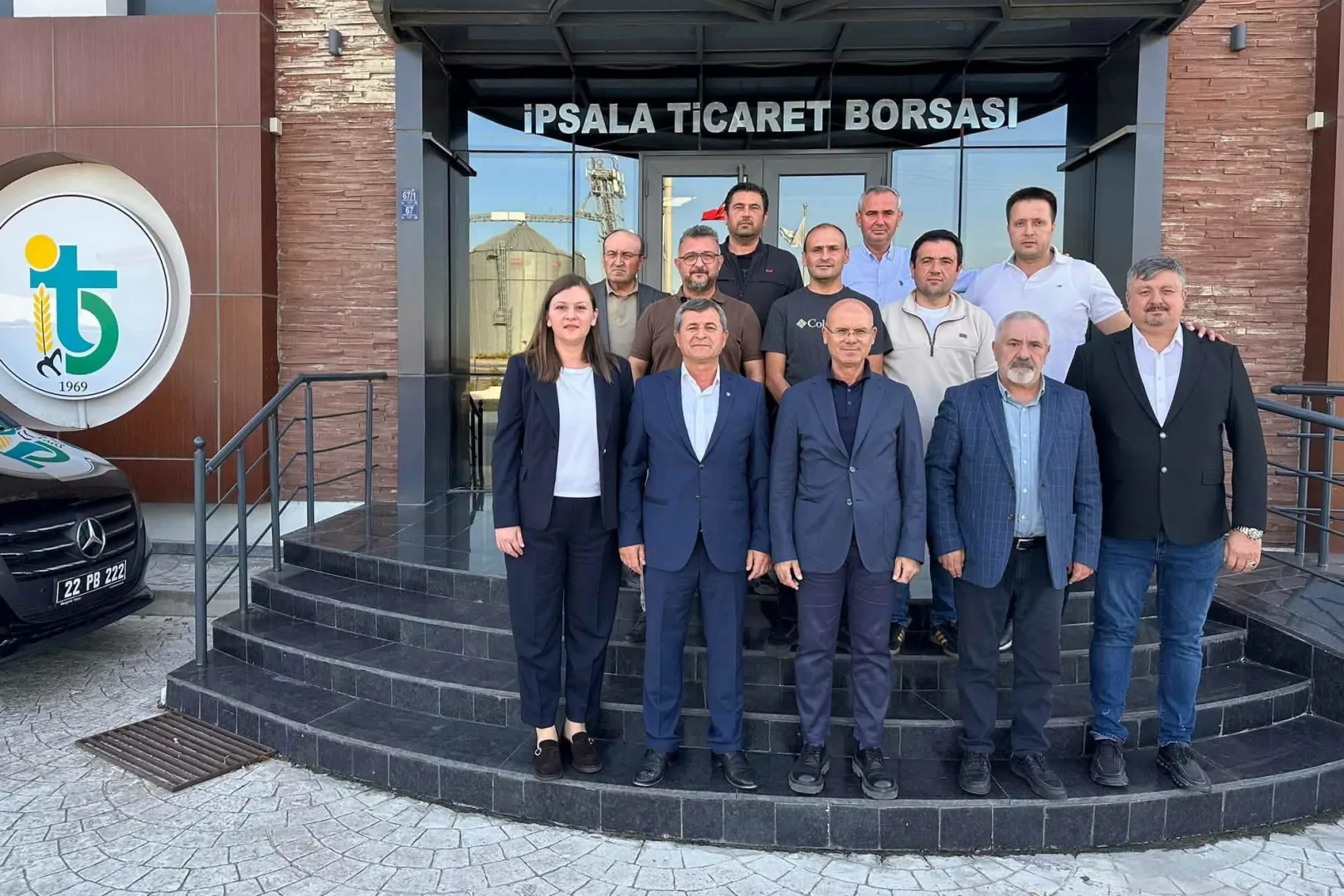 İpsala Ticaret Borsası&rsquo;nda Necmi Sezer yeniden başkan se&ccedil;ildi