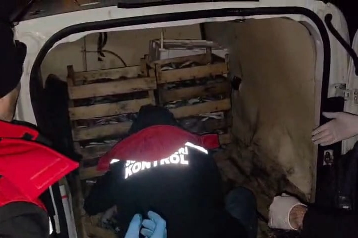 İzmir'de yasadışı avcılığa karşı sıkı &ouml;nlem