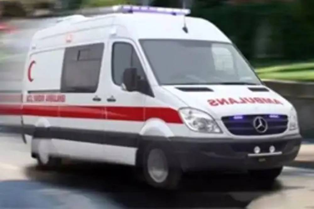 G&uuml;m&uuml;şhane'de motosiklet kazası: 1 &ouml;l&uuml;, 1 yaralı