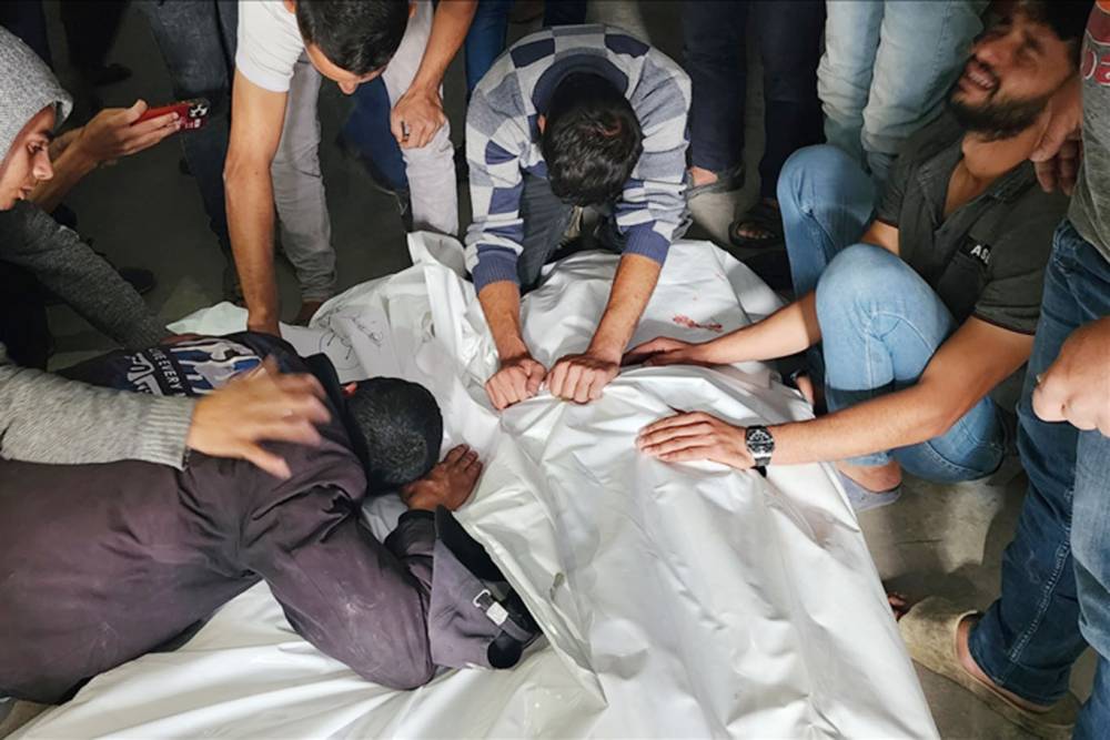 Siyonist rejim ateşkesi yine deldi: Gazze'de bir şehit