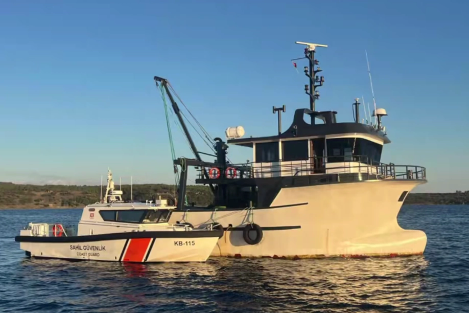 Sahil G&uuml;venlik'ten yasa dışı avcılığa ge&ccedil;it yok! Sezon başından bu yana 44 ton su &uuml;r&uuml;n&uuml;ne el konuldu