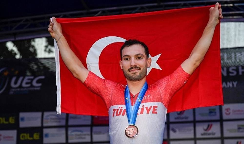 Milli Bisiklet&ccedil;imiz D&uuml;nya Sıralamasının Zirvesinde