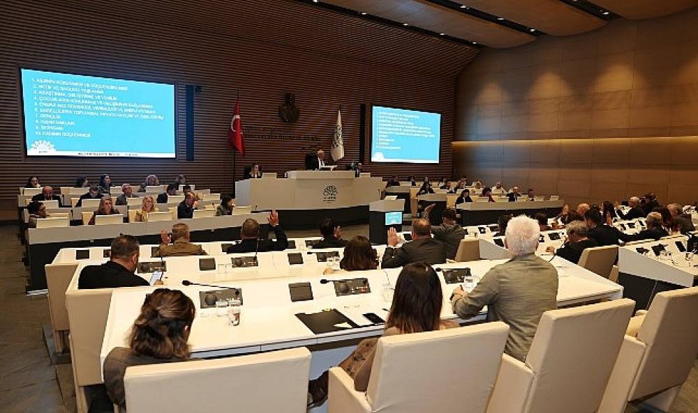 Nil&uuml;fer Belediyesi'nin 2027 yılı b&uuml;t&ccedil;esi kabul edildi