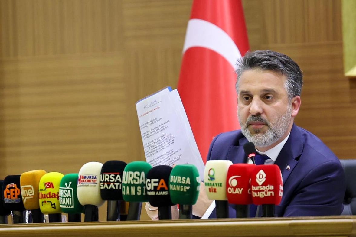 Bursa B&uuml;y&uuml;kşehir, Bakan Kurum'da m&uuml;jdeli haber bekliyor
