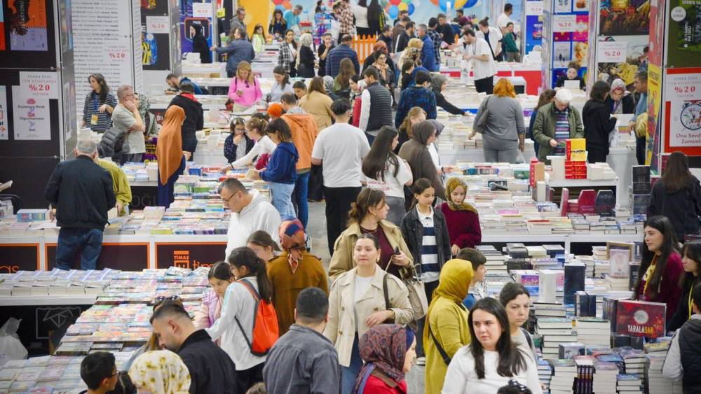 Giresun Kitap Fuarı Büyük ilgi görüyor