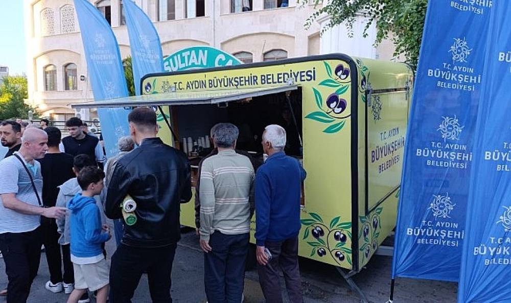 Aydın B&uuml;y&uuml;kşehir Belediyesi Vatandaşlarla Bayramlaştı