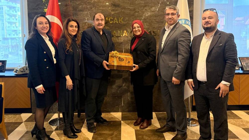 Oğuzhan Kız Lisesi’ si Bucak TSO' nı ziyaret etti