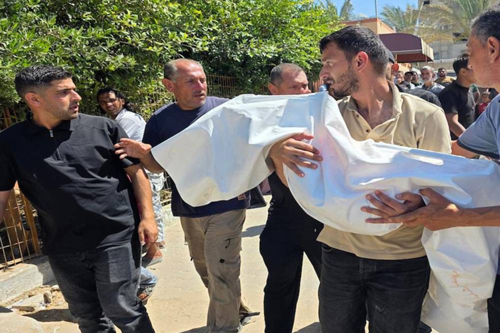 Gazze'de bayram katliamı: 4'&uuml; &ccedil;ocuk 10 Filistinli şehit oldu
