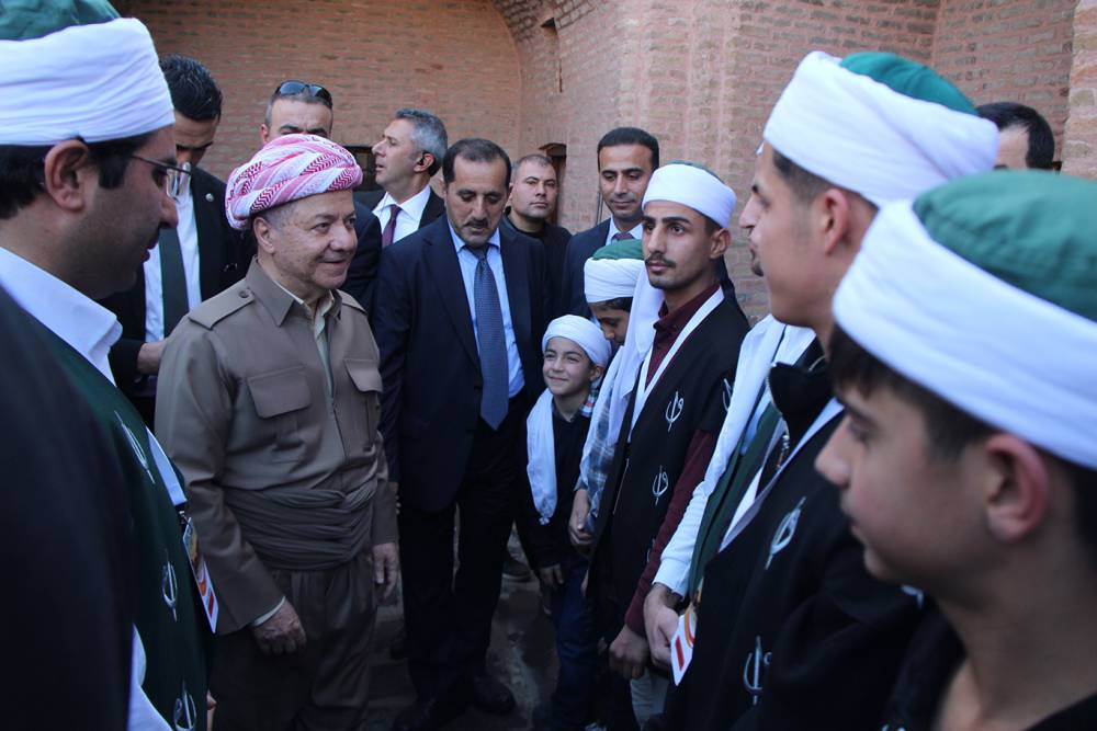 KDP lideri Barzani Cizre&rsquo;de tarihi mekanları gezdi