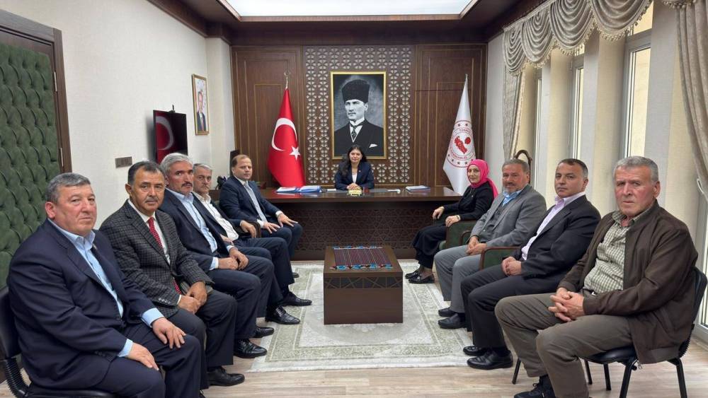 Şalpazarı AK Parti’den Kaymakam Yerlikaya’ya hayırlı olsun ziyareti