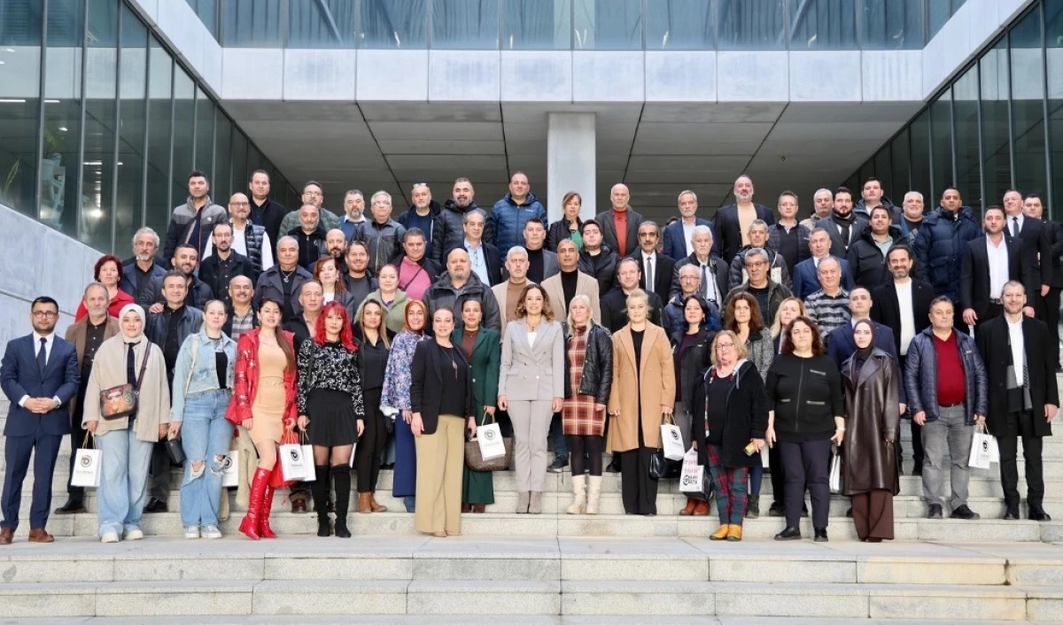 CANDAN BAŞKAN GAZETECİLER G&Uuml;N&Uuml; DOLAYISIYLA TEKİRDAĞ BASINIYLA BULUŞTU