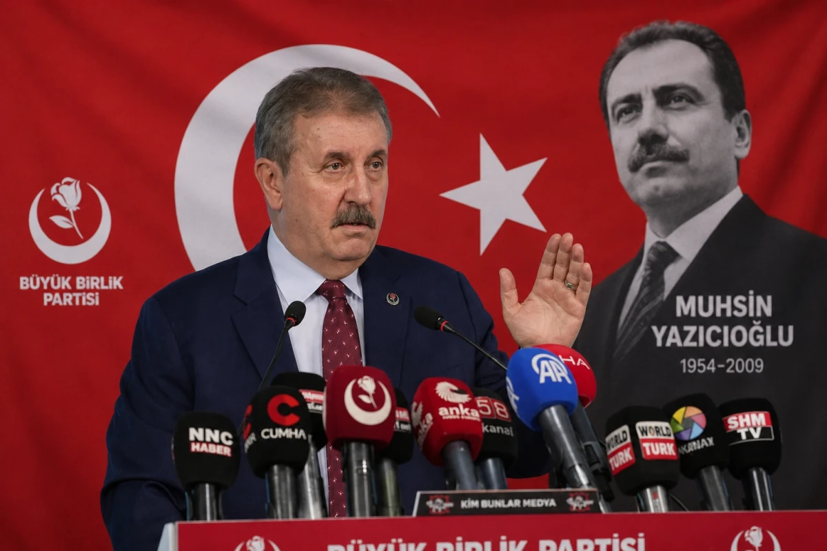 Destici'den Sert &Ccedil;ıkış: "Hi&ccedil;bir Partiye Hazine Yardımı Verilmesin