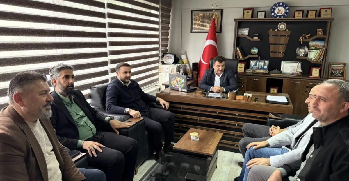 EMİN KAAN KAYA&rsquo;DAN SİNOP DERNEKLER FEDERASYONU BAŞKAN VEKİLİ AHMET &Uuml;NL&Uuml;&rsquo;YE ZİYARET 