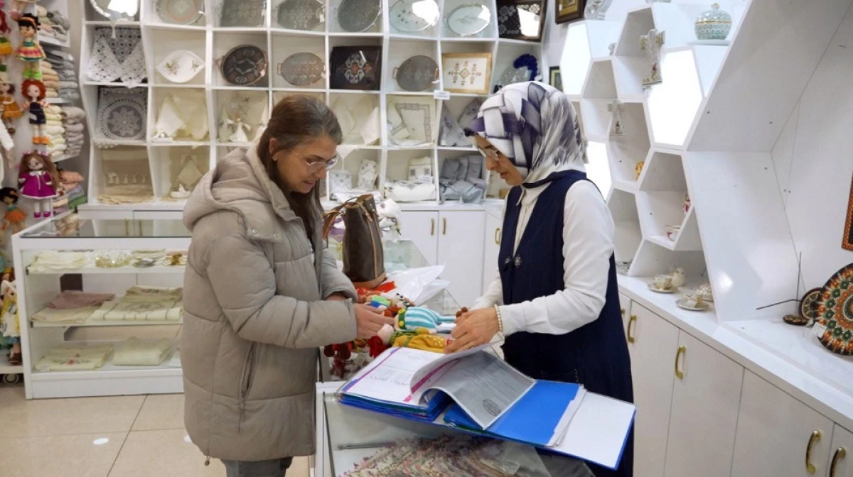 GAZİOSMANPAŞA&rsquo;DA KADIN EMEĞİ, KAZANCA D&Ouml;N&Uuml;Ş&Uuml;YOR