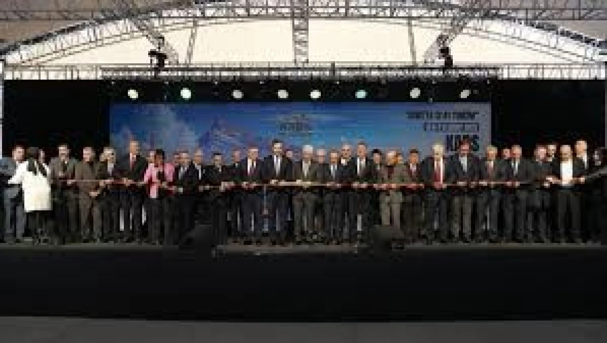 Kafkas Kars Dernekleri Federasyonu Başkanı Oru&ccedil; Oymak, Kars&rsquo;ı İstanbul&rsquo;dan D&uuml;nyaya Taşıdık