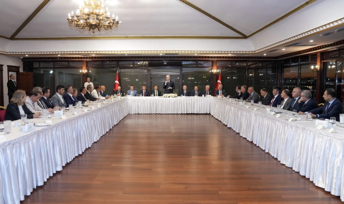 Korgeneral Yusuf Kenan Topcu ve Tuğgeneral Ayhan Ayg&uuml;n&rsquo;e Veda Yemeği 