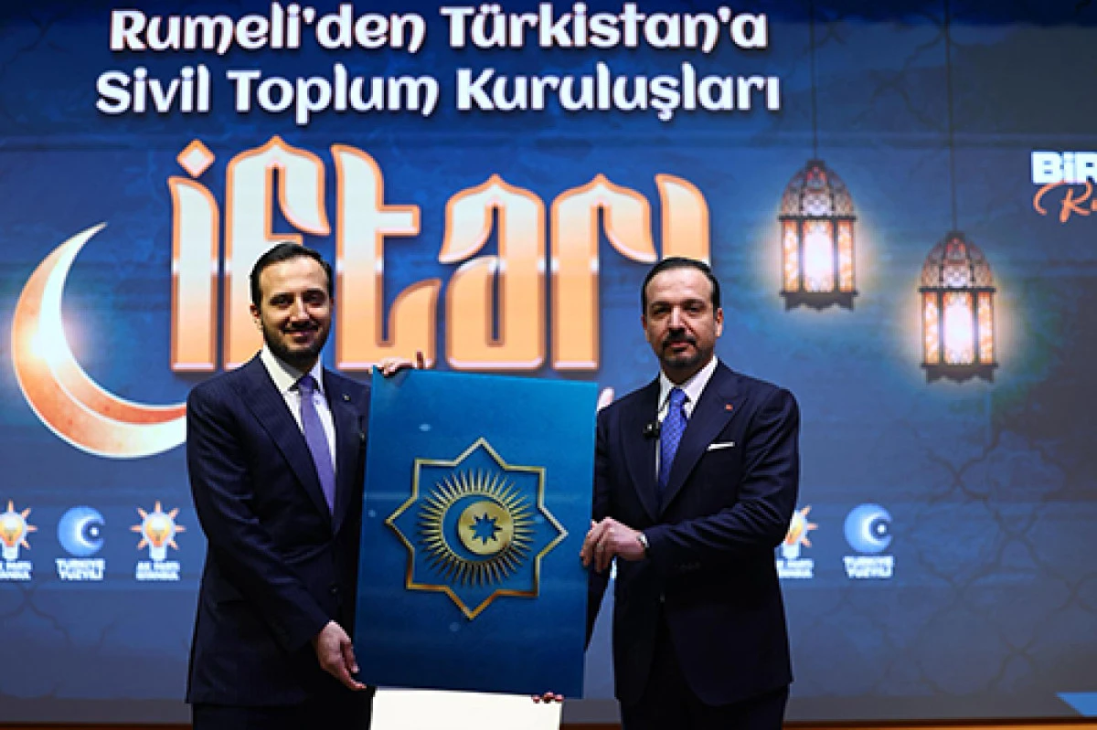 K&uuml;rşad Zorlu&rsquo;dan &Ouml;zg&uuml;r &Ouml;zel&rsquo;e tepki: T&uuml;rkiye&rsquo;nin g&uuml;venliği siyasete tahvil edilemez