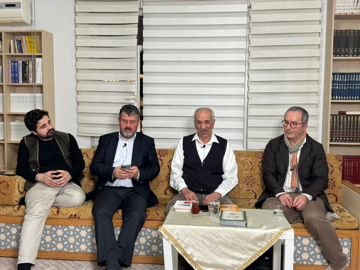 MEDYA PLATFORMU DERNEĞİ&rsquo;NDE BESTAMİ YAZGAN İLE G&Ouml;N&Uuml;L SEFERBERLİĞİ: &ldquo;HAYRA ANAHTAR, ŞERRE KİLİT OLMALIYIZ&rdquo;