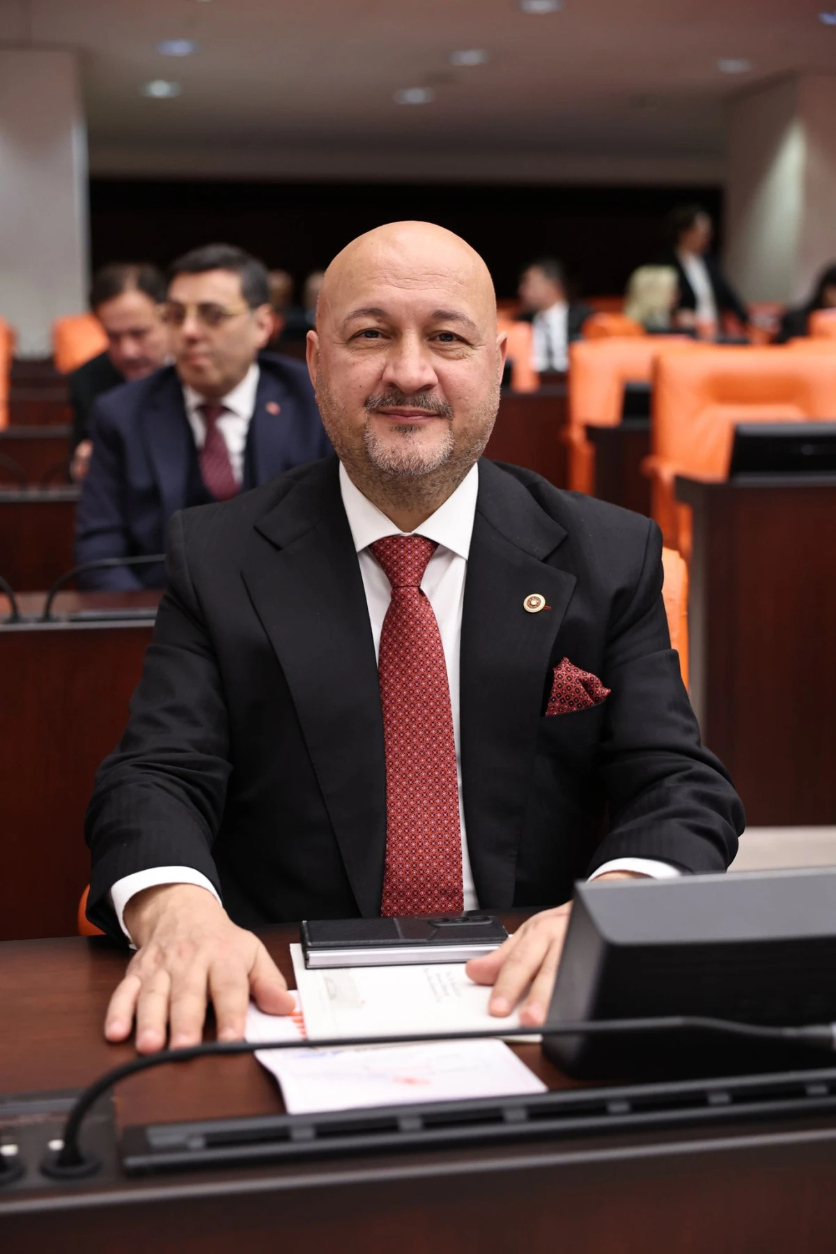 MİLLETVEKİLİ RESUL KURT: &ldquo;RAMAZAN; KARDEŞLİĞİMİZİ B&Uuml;Y&Uuml;TEN, UMUDUMUZU DİRİLTEN RAHMET MEVSİMİDİR&rdquo;