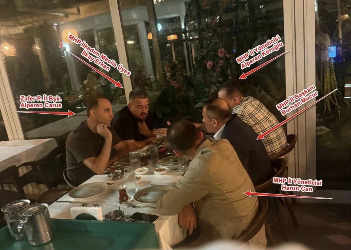 Samsun&rsquo;da MHP ve Zafer Partisi Aynı Sofrada 