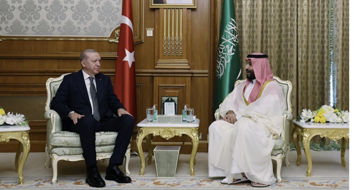T&uuml;rkiye, Suudi Arabistan ve Pakistan&rsquo;dan Tarihi Savunma Hamlesi